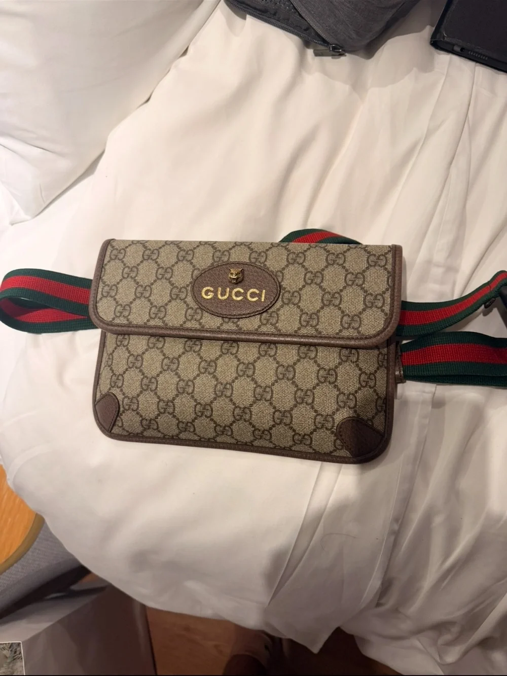 Gucci Beige GG Supreme Canvas Belt Bag with Green and Red Web Strap